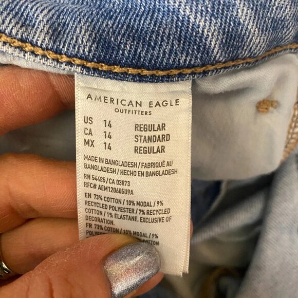 American Eagle Outfitters Mom Jeans Women's 14 Blue Cotton High Rise Distressed - Picture 11 of 14